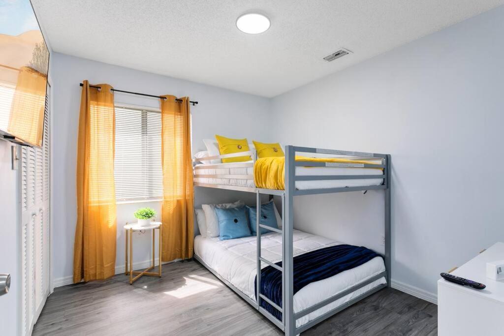 Ferienwohnung Oasis 105 - Blue Bliss Titusville Exterior foto